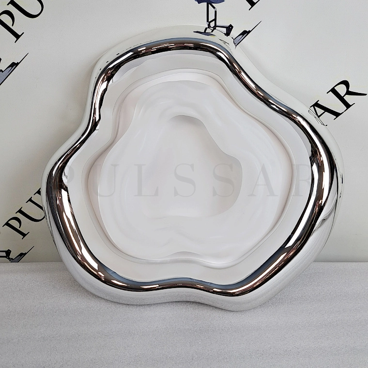 Потолочный светильник MESOS