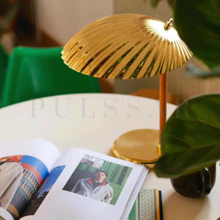 Настольная лампа CAPRICCIO