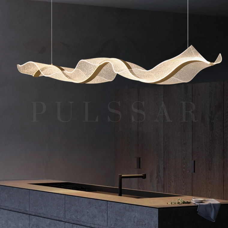 Реечная люстра LARSERIC