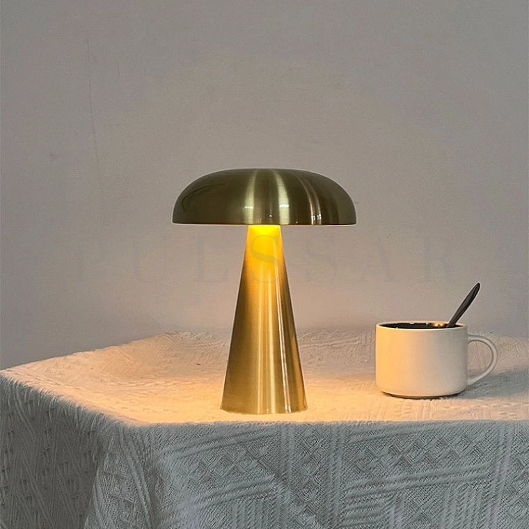 Настольная лампа NUIT LUX