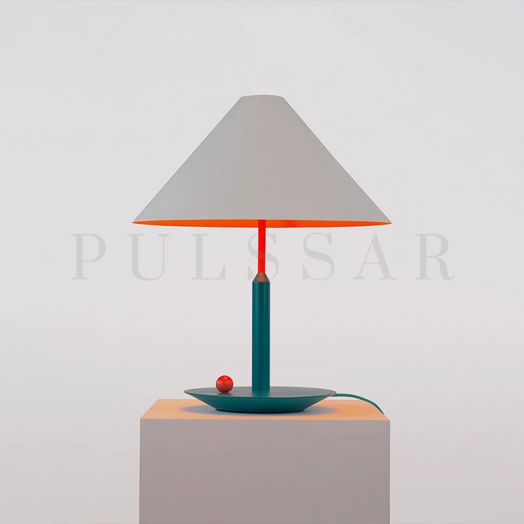 Настольная лампа GAUDI