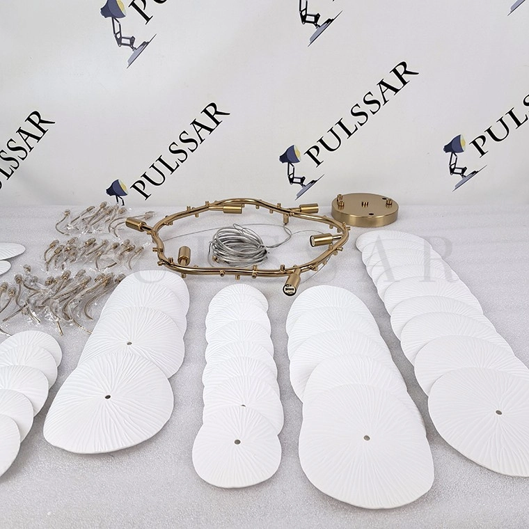 Кольцевая люстра GENTLE RING