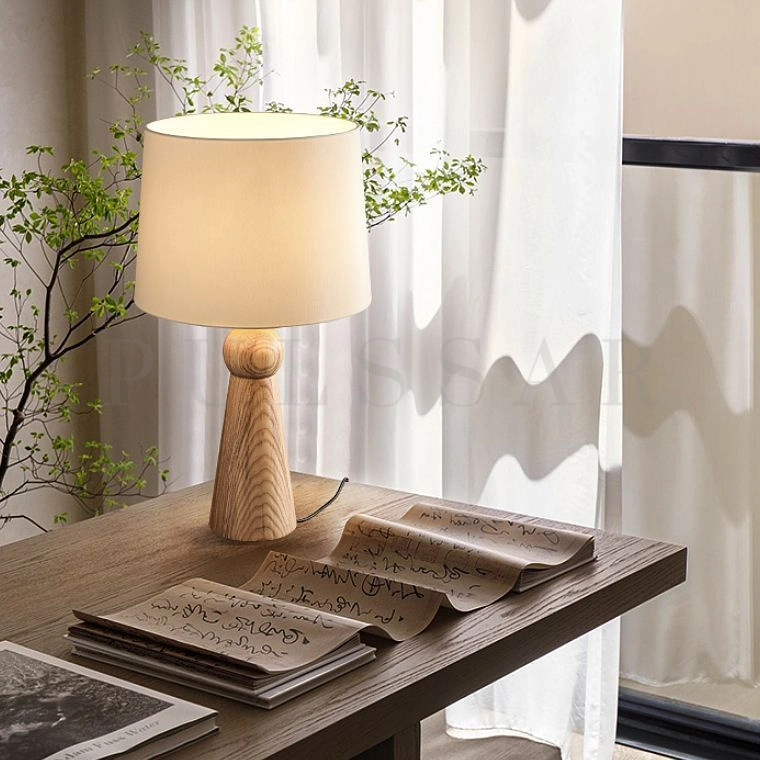 Настольная лампа CAMPANA